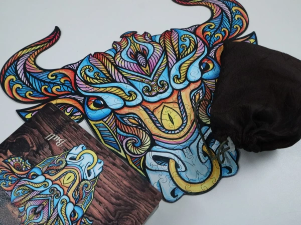 Деревянный пазл "Бык" 369х460мм. 123 элемента