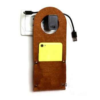 Карман д/зарядки DW-40-03 телеф.на заклепке Digital Wool (Color) светло-коричн.