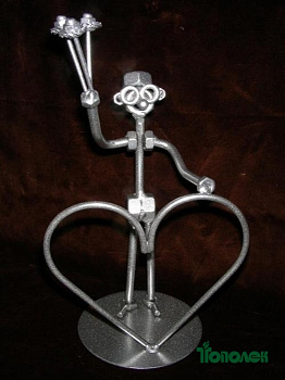 Сув.  мет."Девочка с цветком из скрепок 50" 12-0706